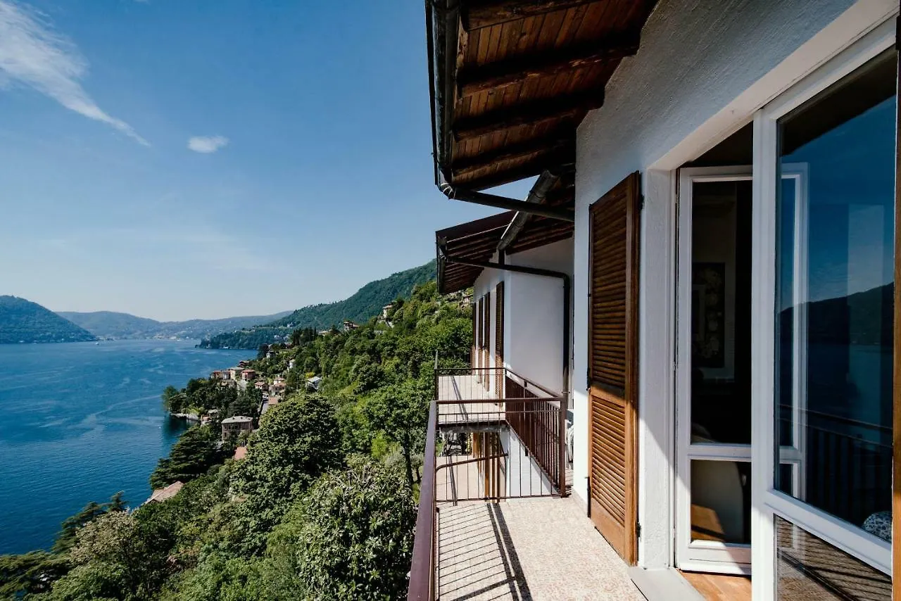 Villa Fantastica Carate Urio