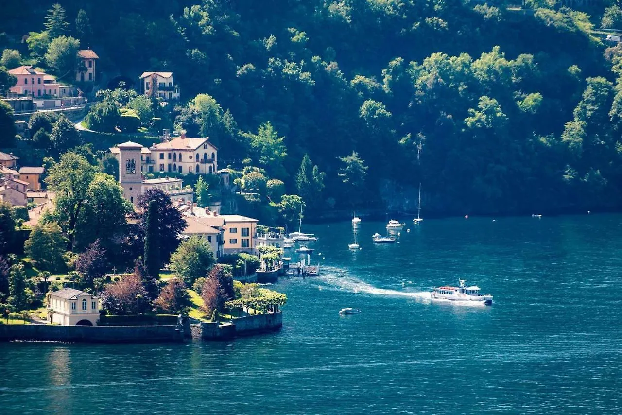Villa Fantastica Carate Urio Italy